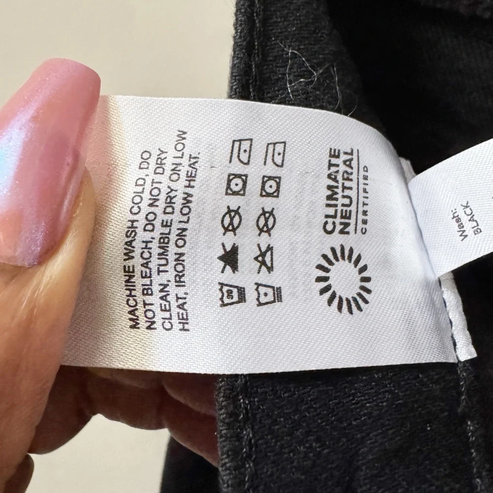 Black Jeans - Picture 10 of 14